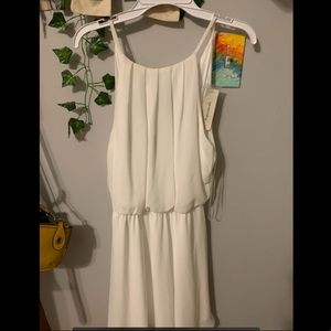 Brand New Francesca’s summer white dress